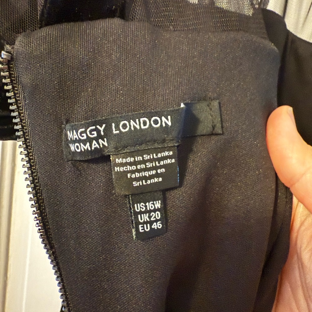 Maggy London Elegant Black Velvet Illusion Cocktail Dress - Picture 5 of 6